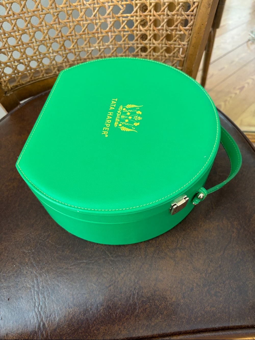 Tata Harper Emerald Green Round Top-Handle Cosmetic Case - Picture 9 of 9